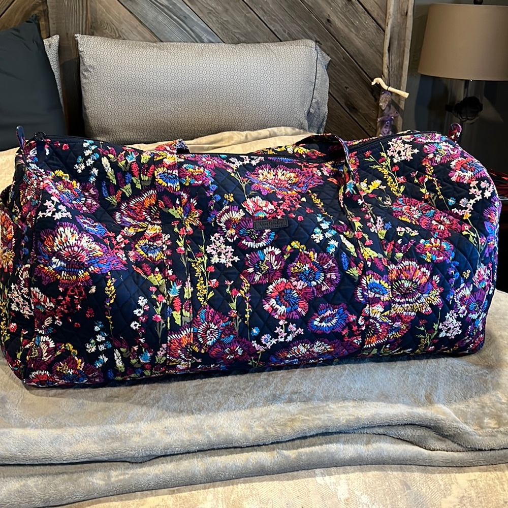 Vera Bradley large travel Duffle Bag